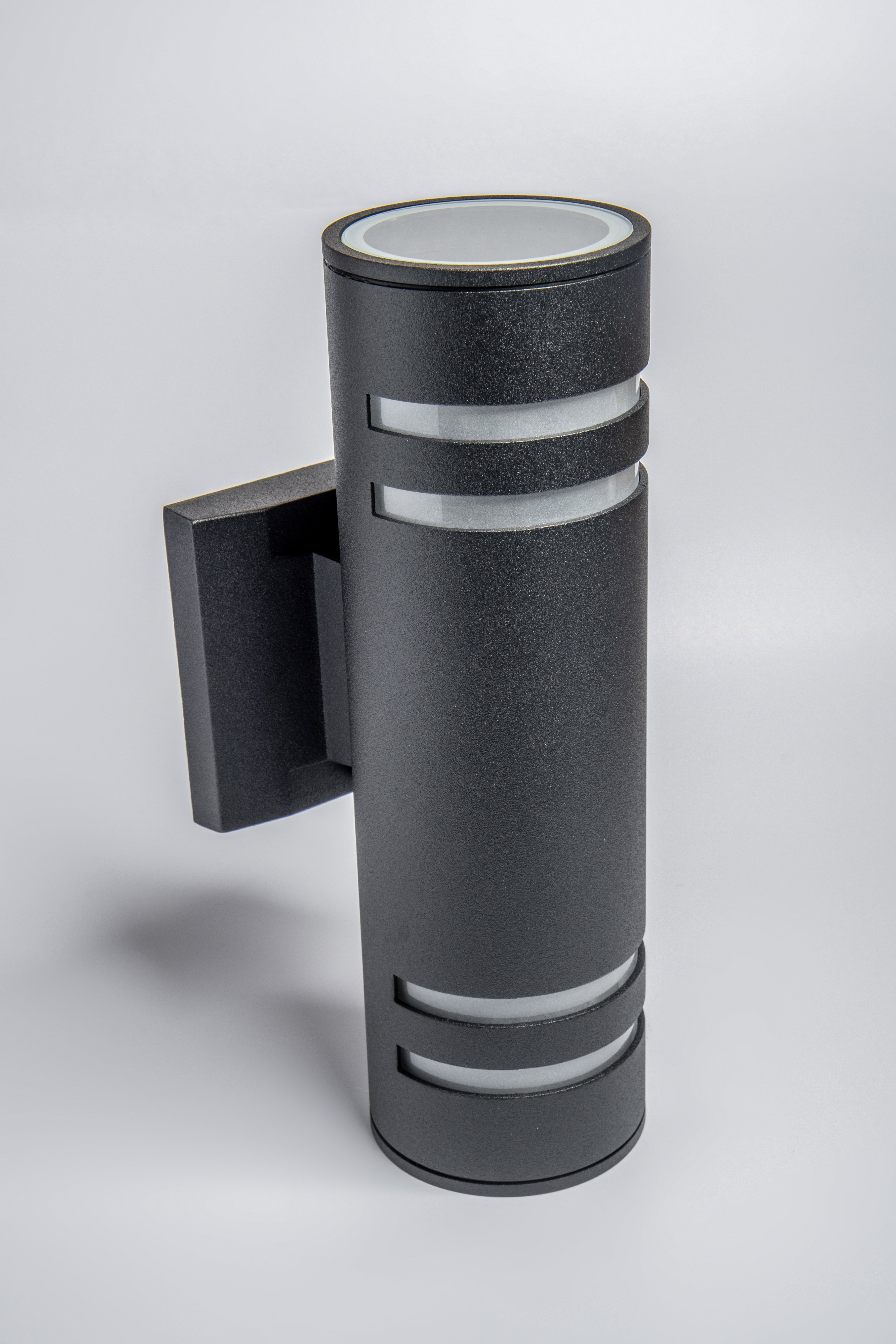 Round Up/Down Wall Light – Nova N03