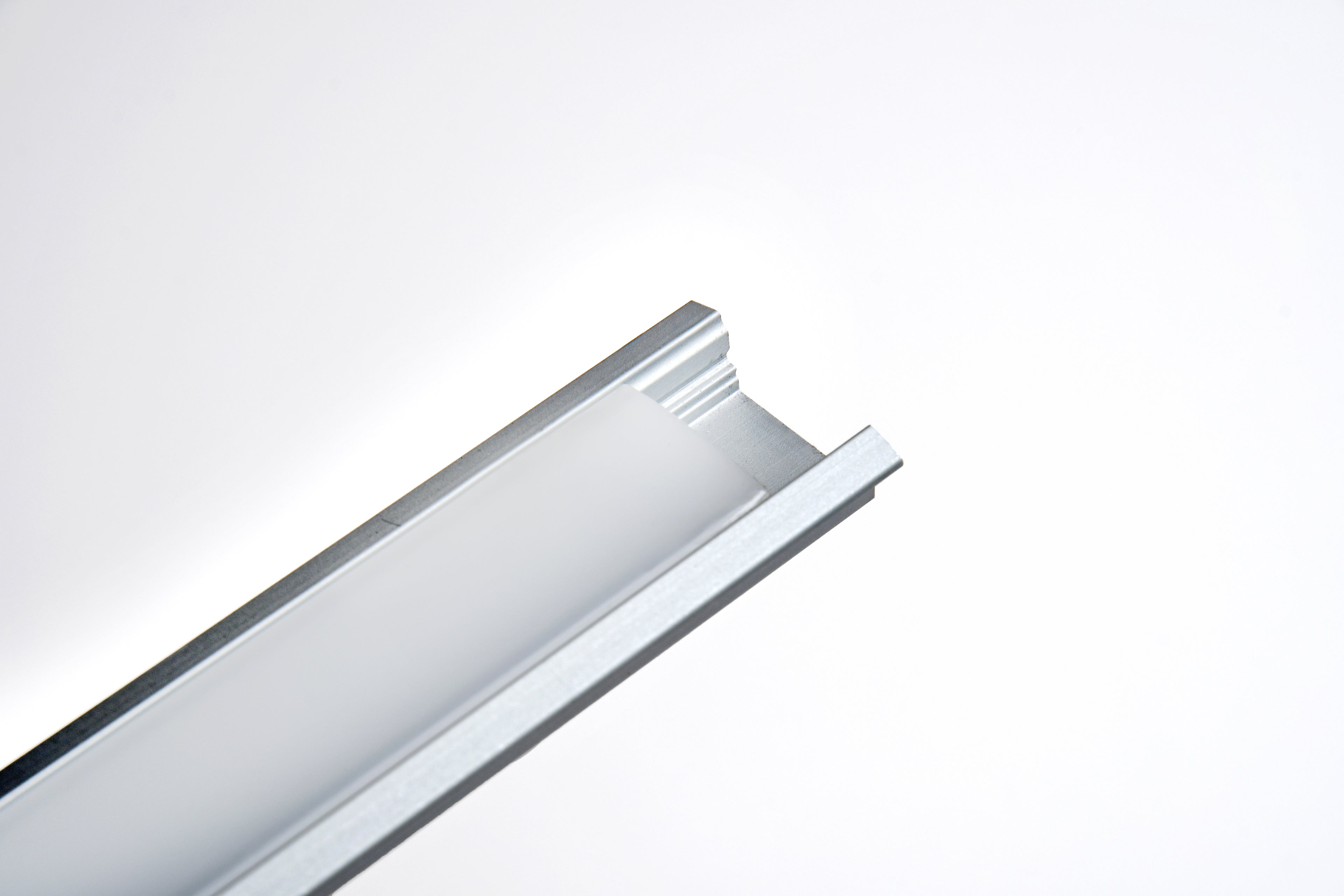 3/4" Recessed Aluminum Profile with Trim Lip