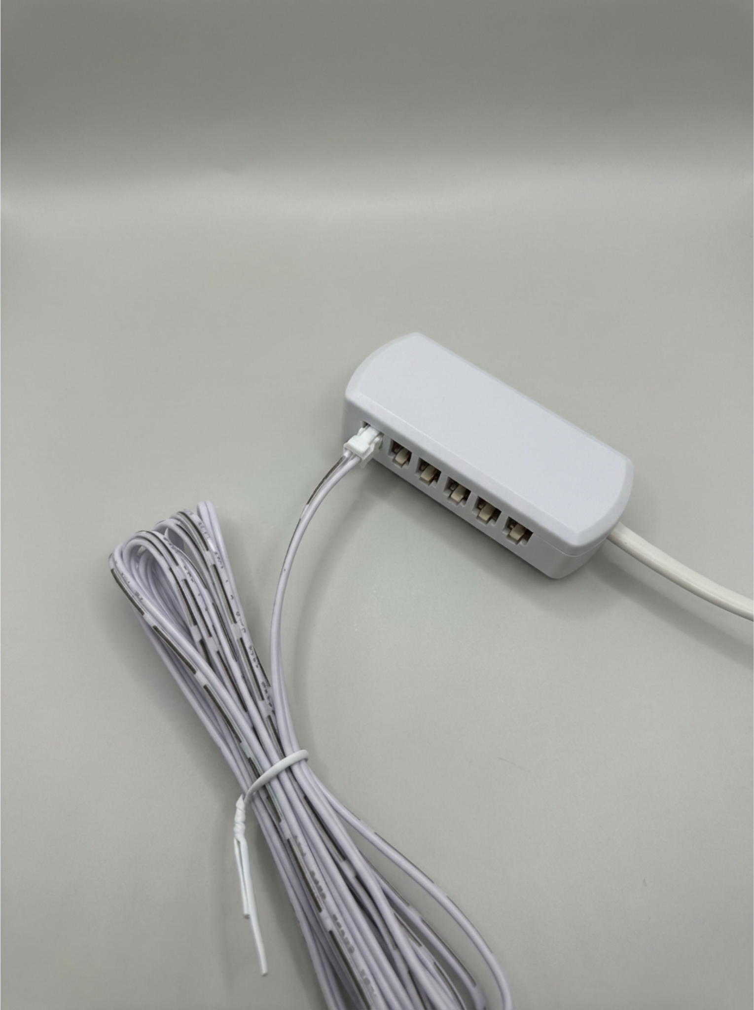 Low Voltage Output Lead , Splitter-to-Fixture Connector Lead,  PVAC-F51